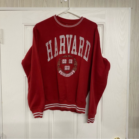 Harvard University Officially
Licensed Size M Red
Crewneck Sweatshirt Ve RI TAS - Picture 1 of 6